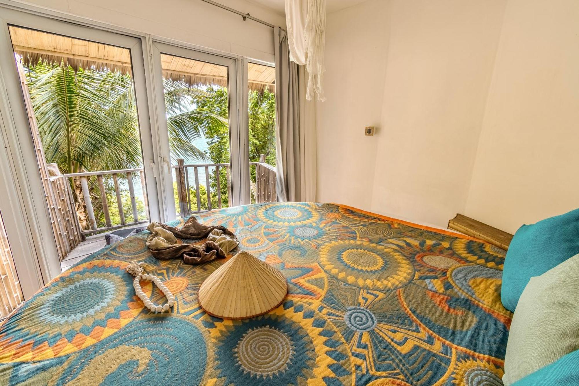 Somewhere Only We Know Resort Baan Khai Dış mekan fotoğraf